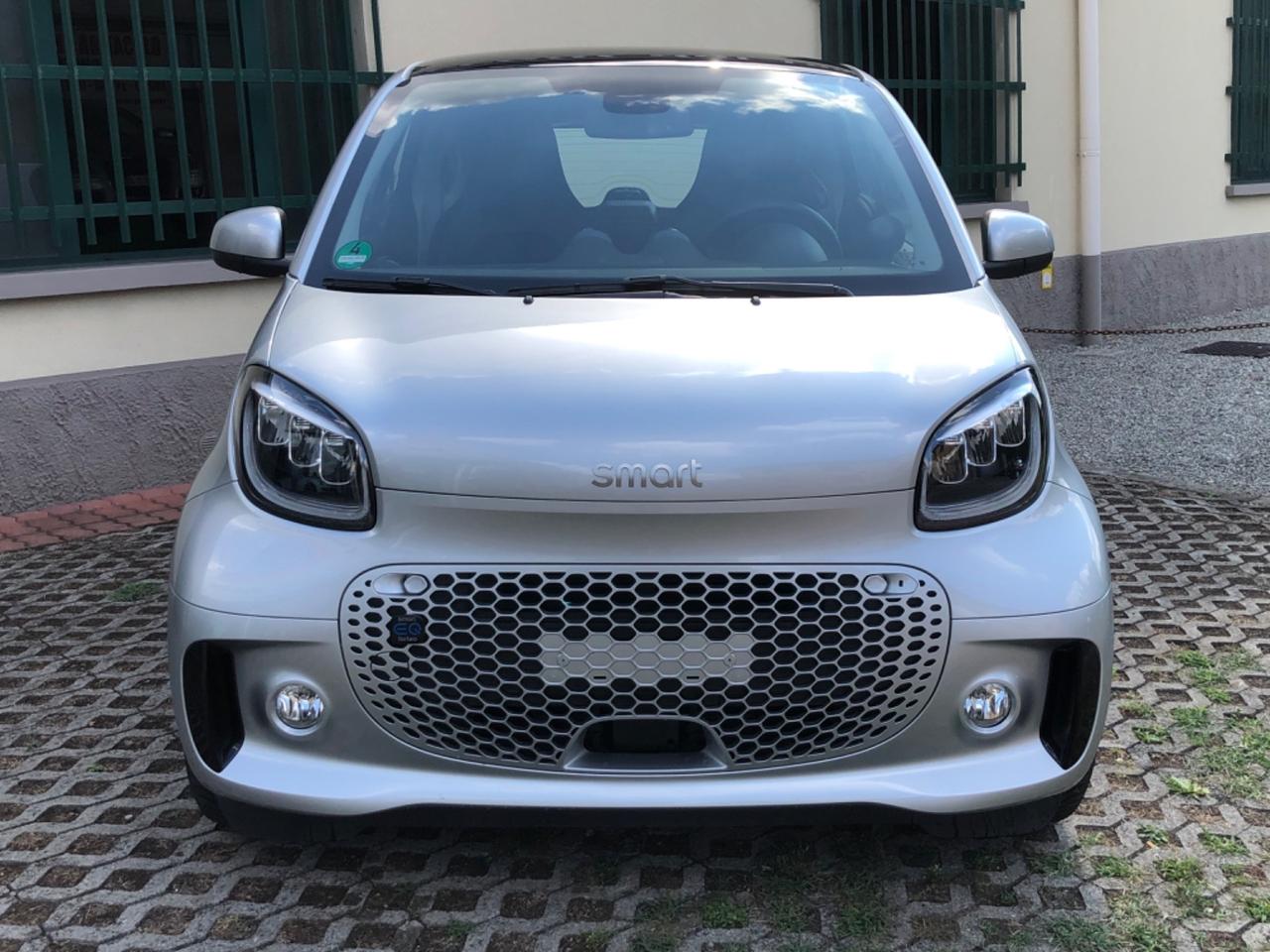 Smart ForTwo SMART FORTWO EQ PASSION FULL LED/CAMERA/NAVI/CARPLAY/PANORAMA