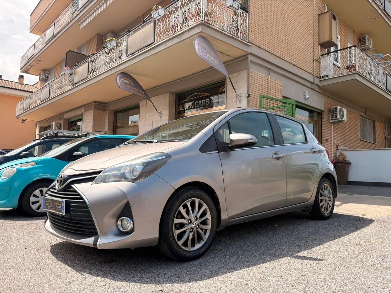 Toyota Yaris 1.0 5 porte Lounge