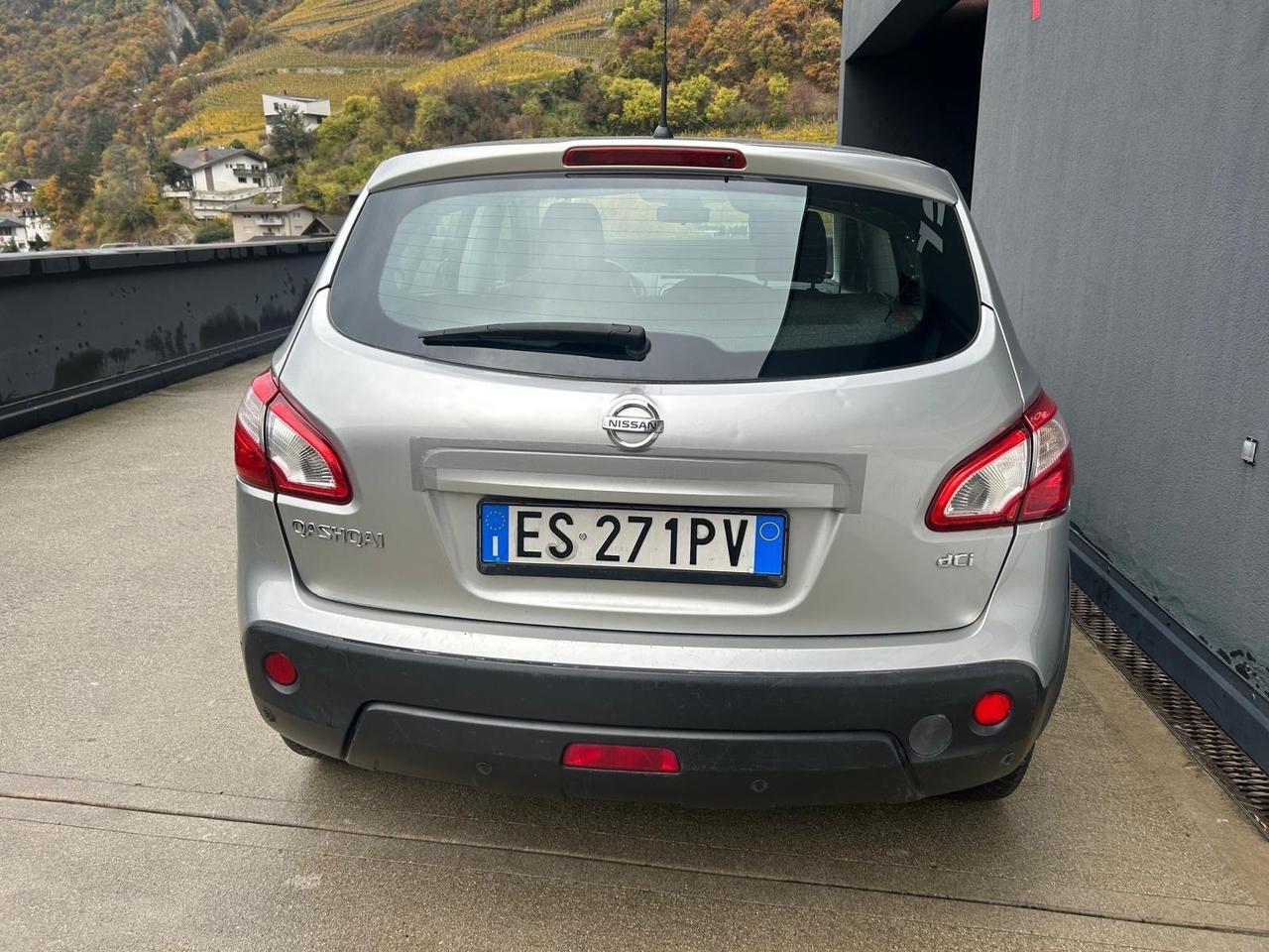 Nissan Qashqai 1.5 dCi DPF Visia SI NEOPATENTATI