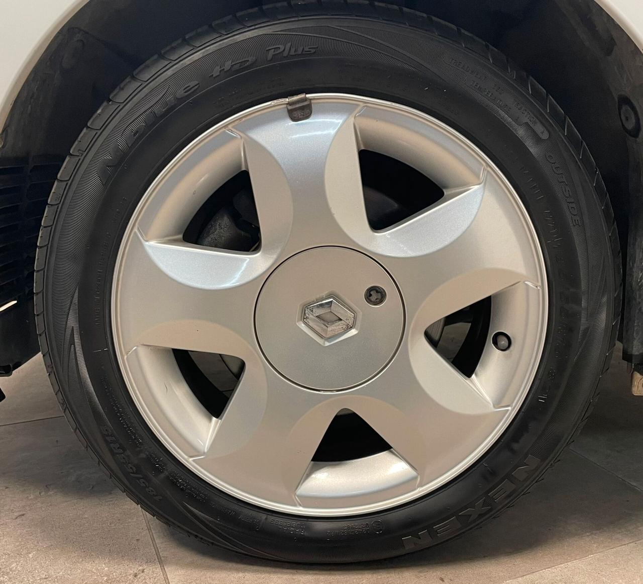 RENAULT TWINGO 1.2-OK NEOPATENTATI-TETTO PANORAMICO