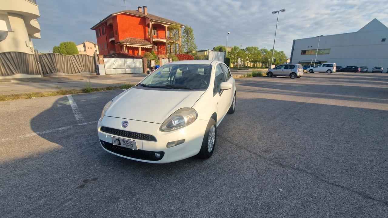 Fiat Punto 1.4 8V 5 porte Natural Power Street