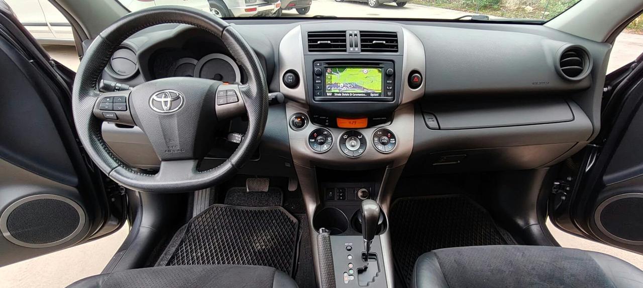Toyota RAV 4 RAV4 2.2 D-4D 150 CV "AUTOMATICA"