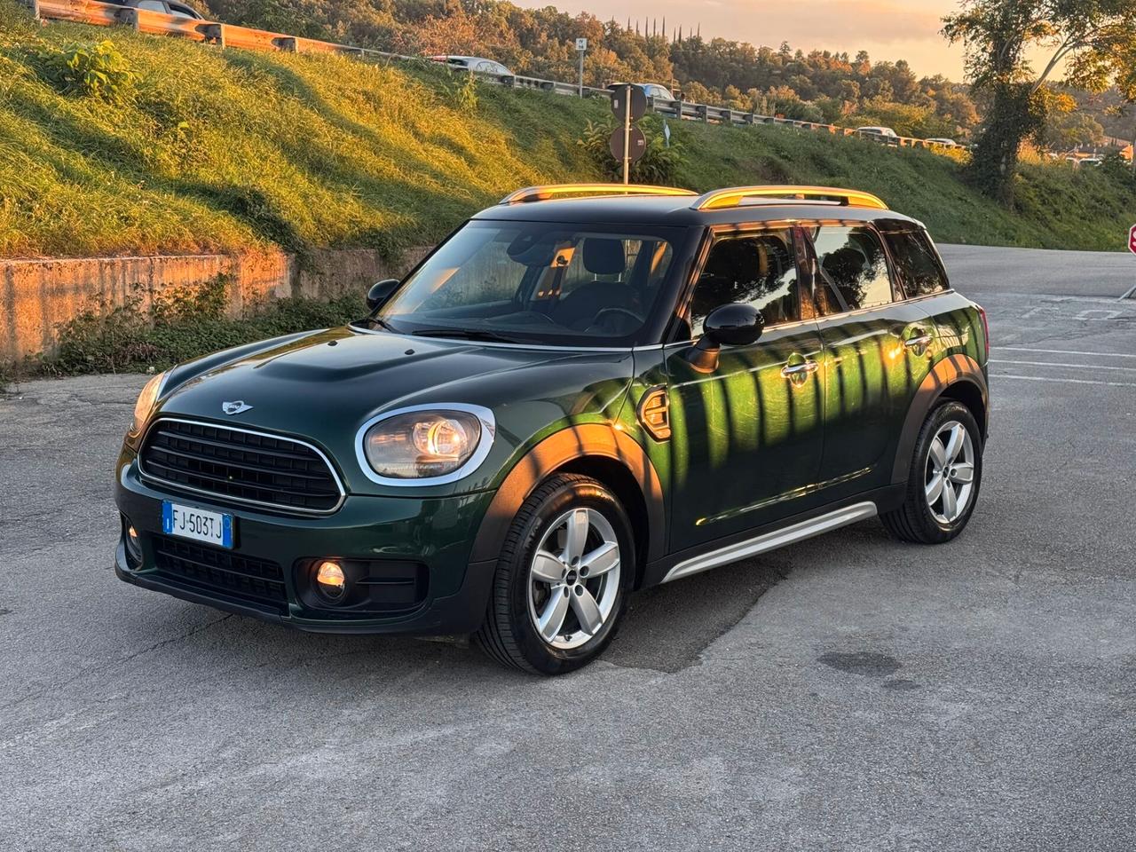 Mini Cooper D Countryman 2.0 Hype