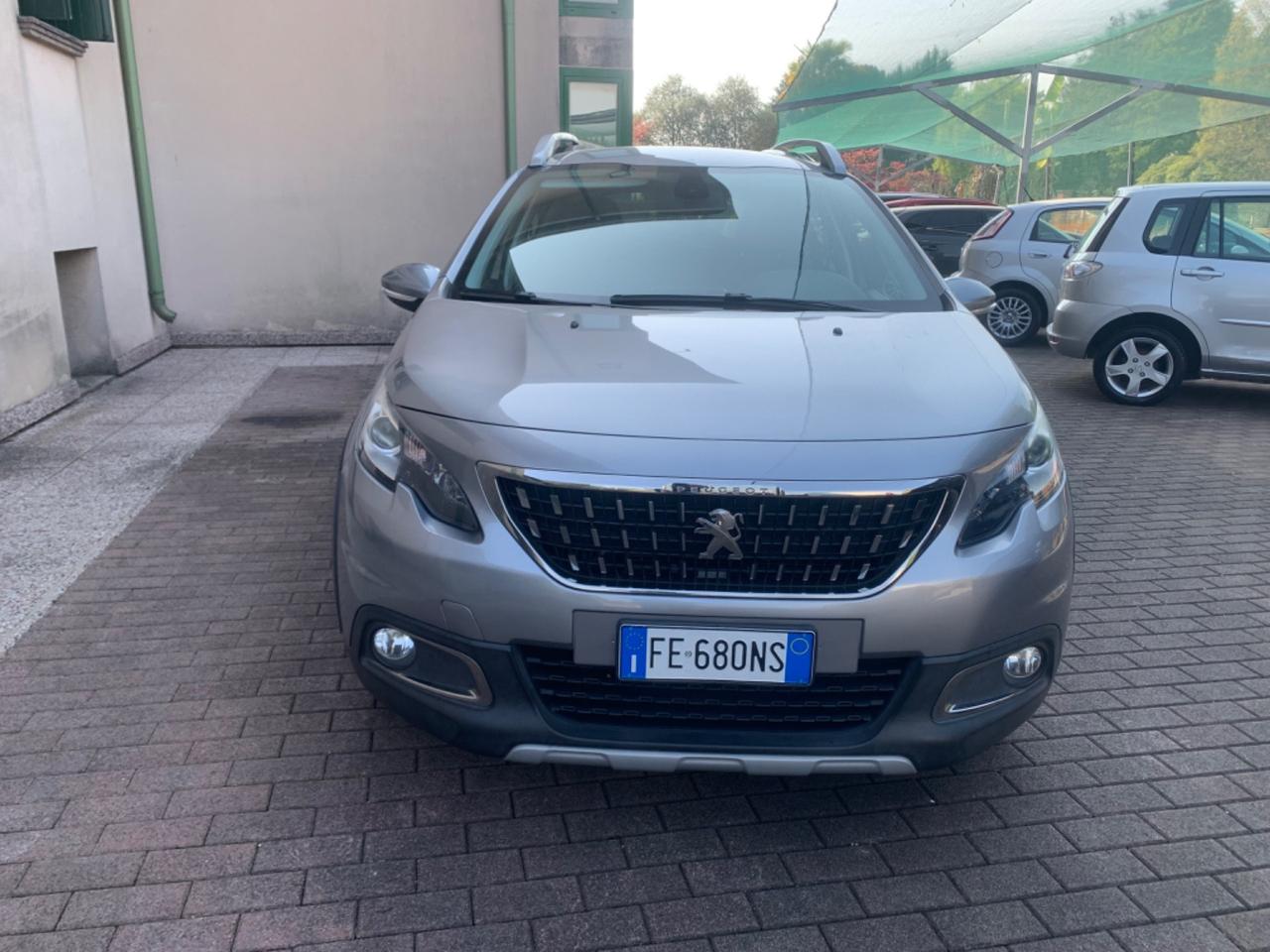 Peugeot 2008 BlueHDi 100 Allure