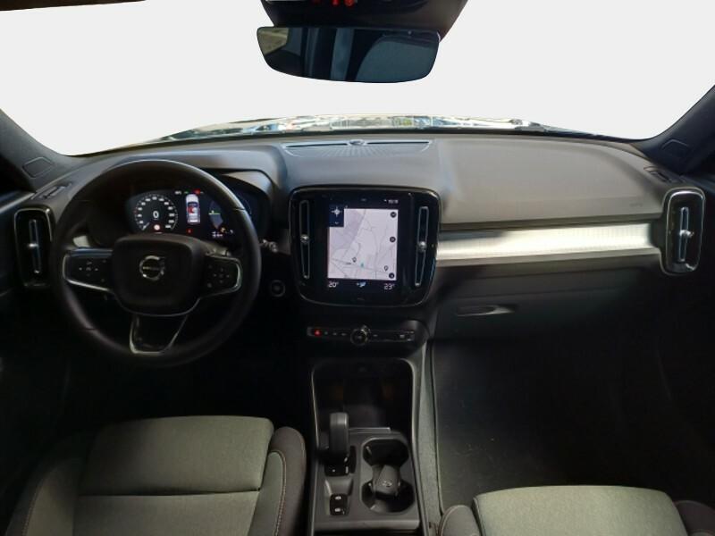 VOLVO XC40 T4 RECHARGE PLUG-IN AUTO CORE SUV