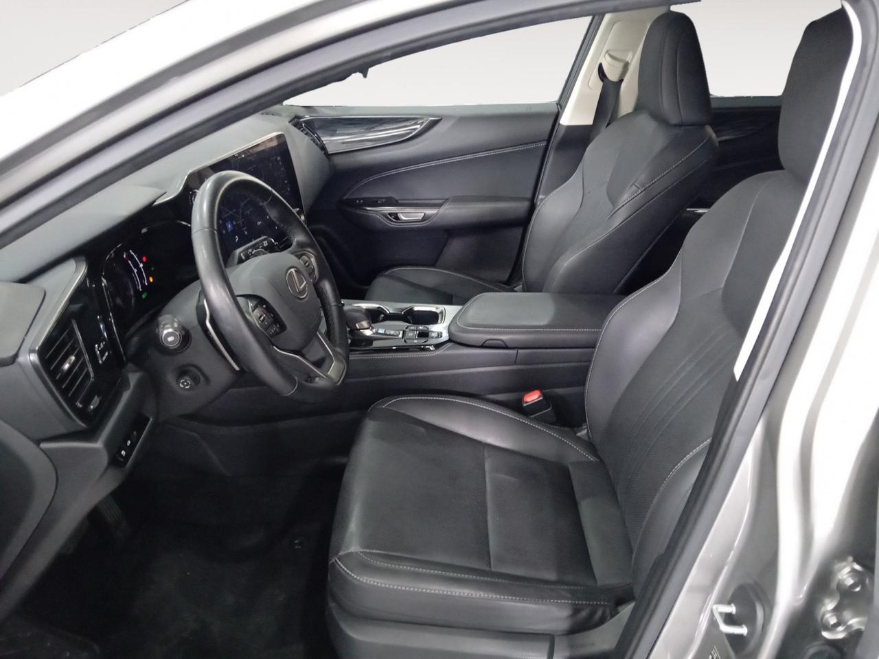 Lexus NX 350h 2.5 Premium 4wd 244cv e-cvt