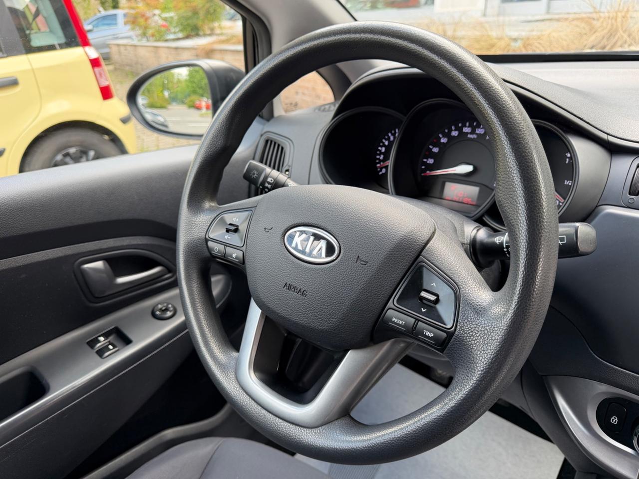 Kia Rio 1.2 CVVT 3p.