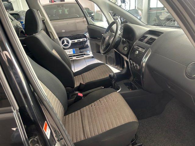 FIAT Sedici 1.6 16V 4x4 Emotion