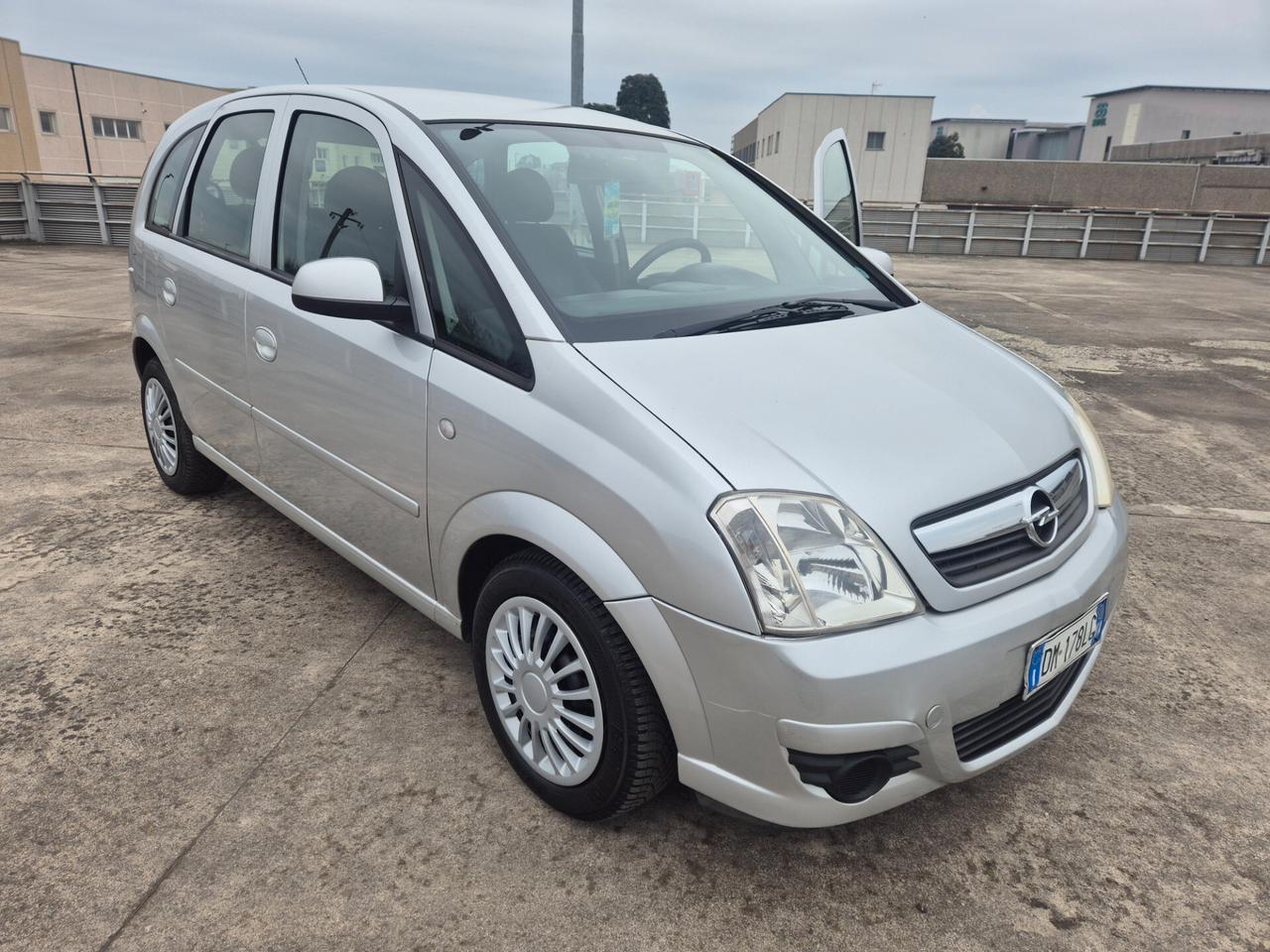 Opel Meriva 1.4 16V BENZINA