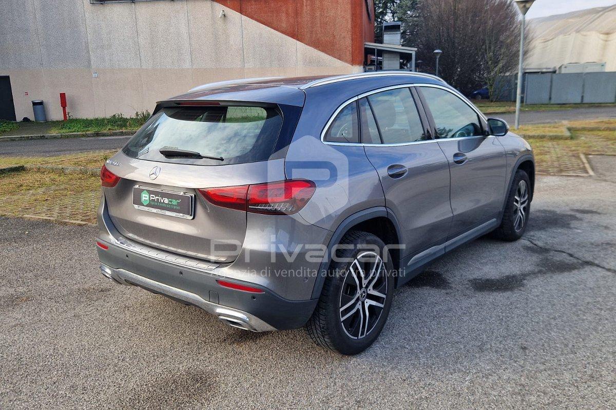 MERCEDES GLA 200 d Automatic Sport Plus