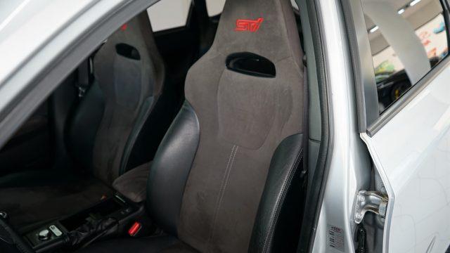 SUBARU Impreza 2.5 WRX STi