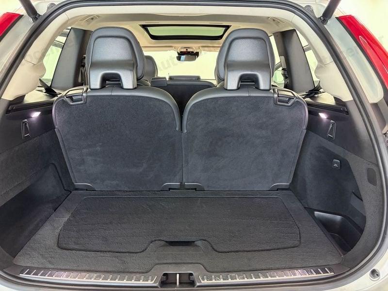 Volvo XC90 B5 (bz) 250CV AWD GEARTRONIC 7 POSTI INSCRIPTION