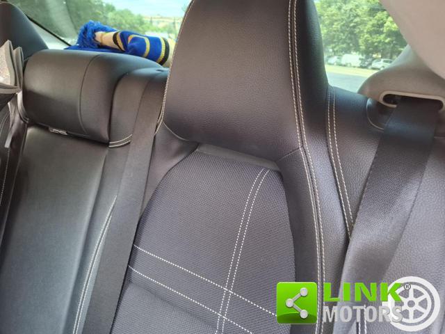 MERCEDES-BENZ CLA 220 4Matic Automatic Premium