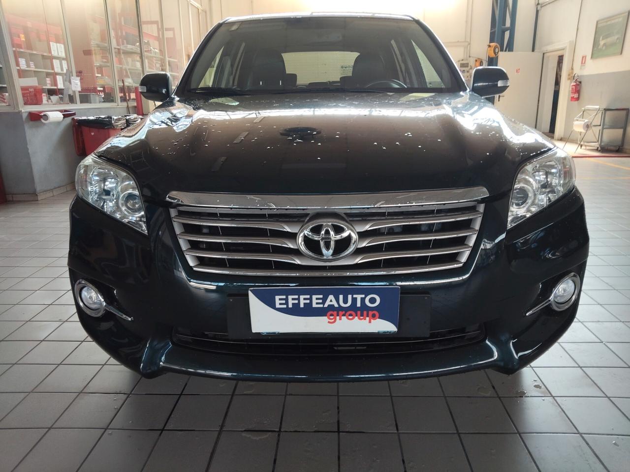 Toyota RAV 4 RAV4 2.2 D-4D 150 CV DPF Exclusive