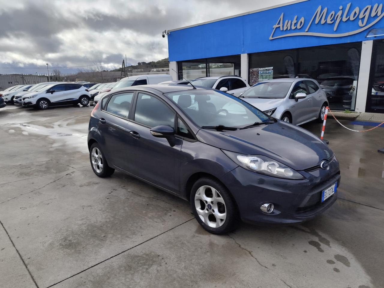 Ford Fiesta Ikon 1.4 TDCi 70CV 5 porte