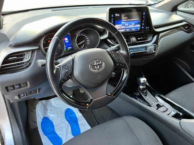 TOYOTA C-HR 1.8 Hybrid E-CVT Trend