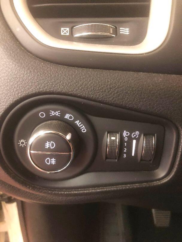 Jeep Renegade 1.6 Mjt 120 CV Longitude