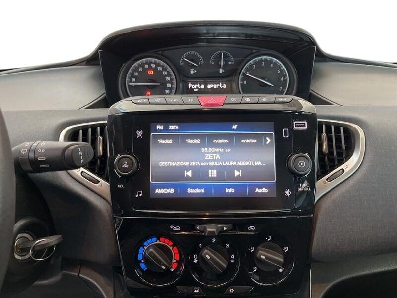 Lancia Ypsilon III 2021 1.0 firefly hybrid Gold s&s 70cv 5p.ti