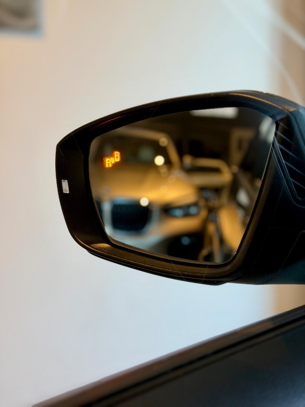 Volkswagen T-Roc 2.0 Tdi 150CV dsg Sport VIRTUAL