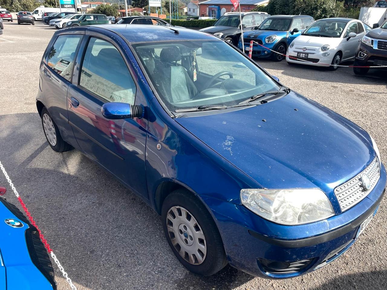 Fiat Punto 1.2 3 porte 60 cv Neopatentati