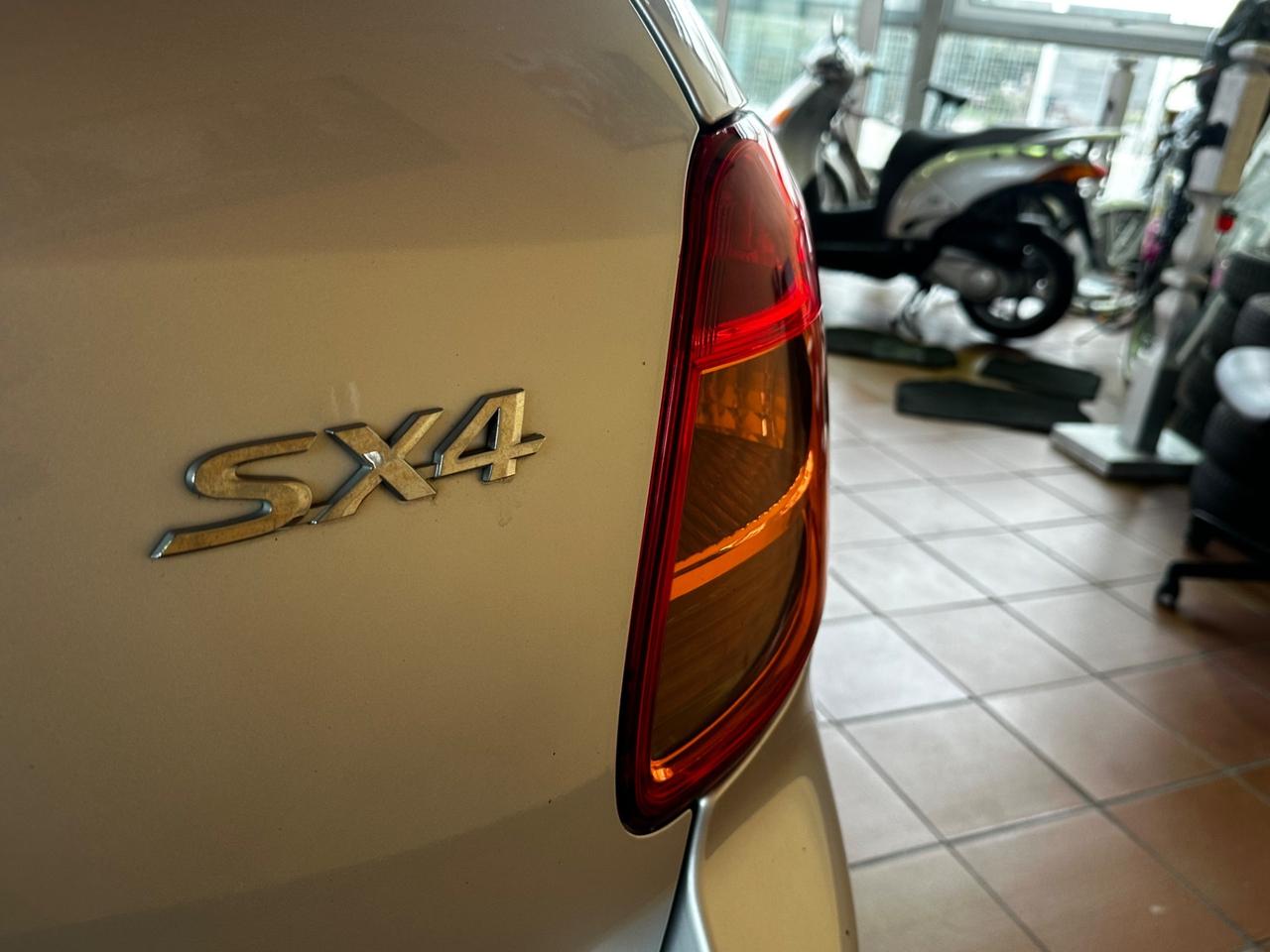 Suzuki SX4 1.6 16V Outdoor Line GPL
