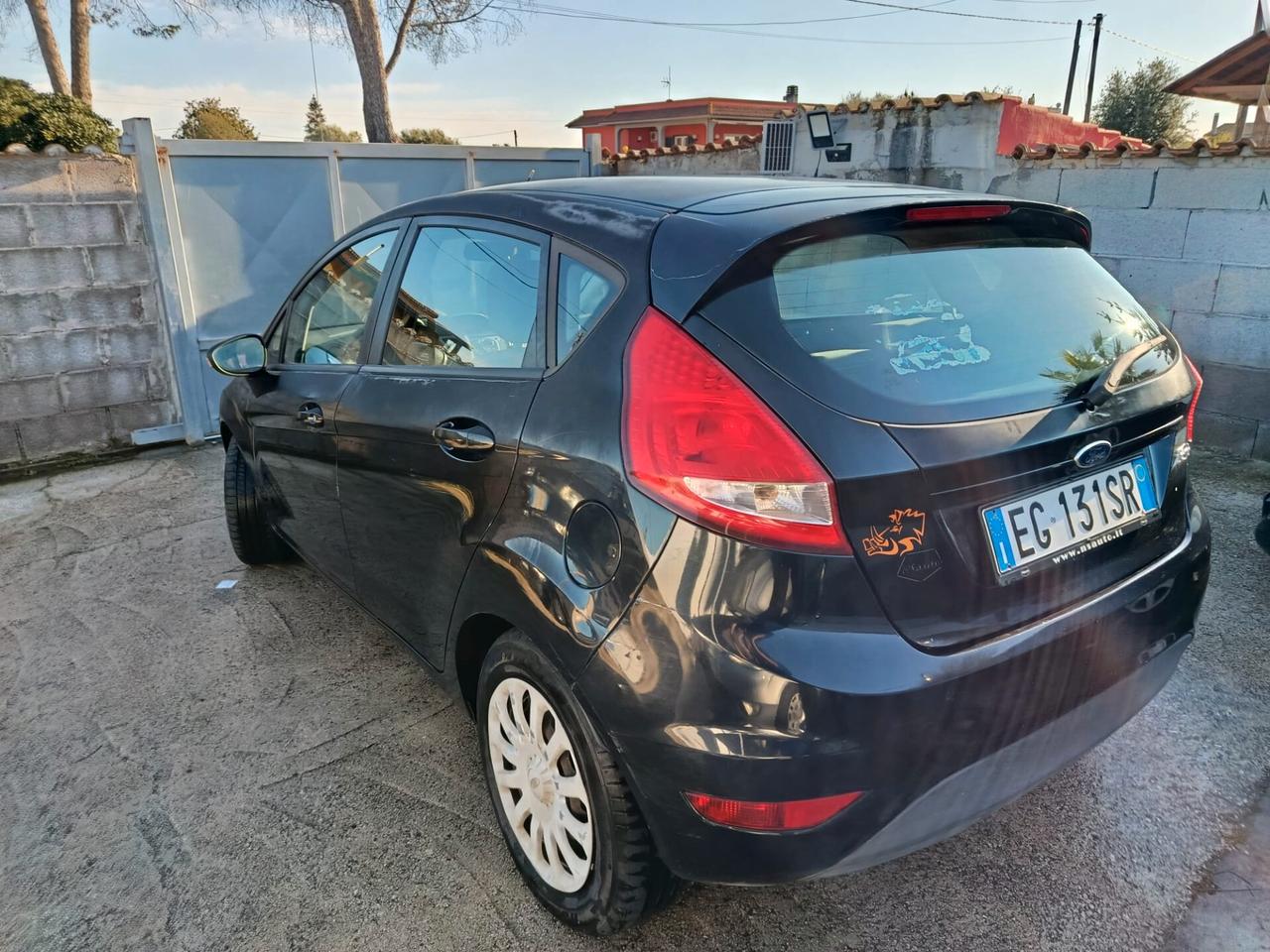 Ford Fiesta 1.2 82CV 3 porte Titanium