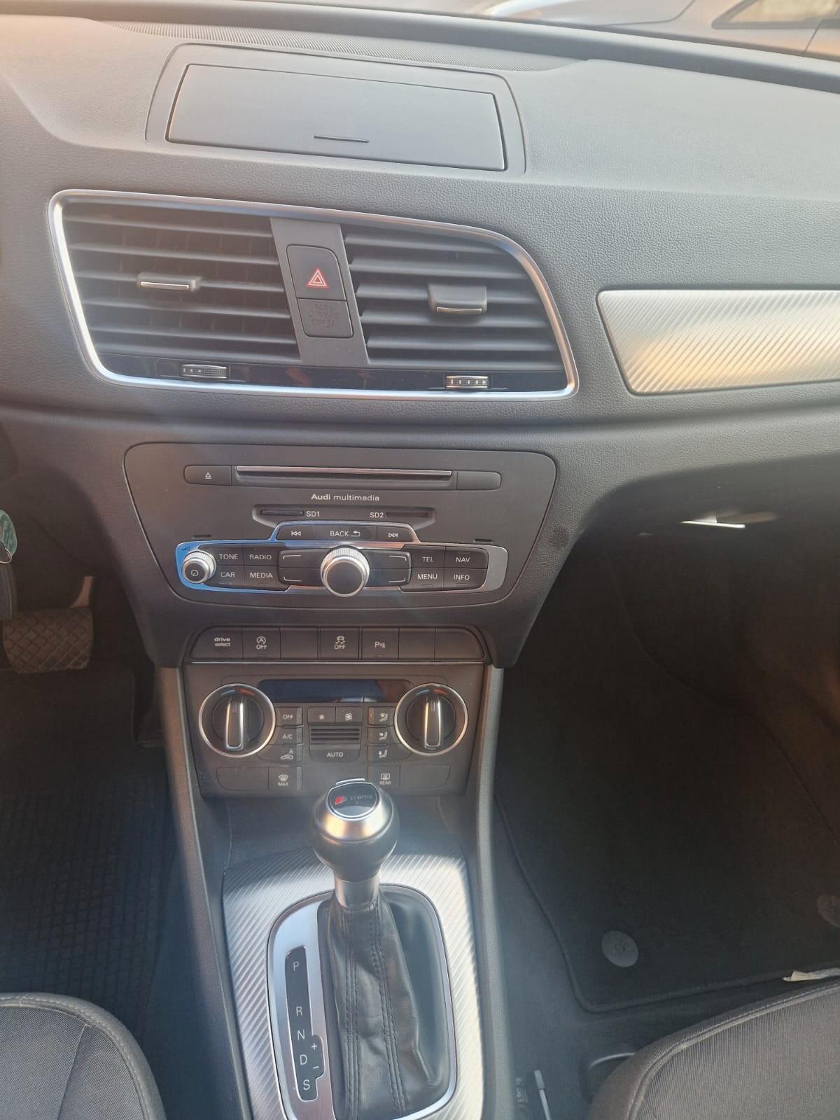 Audi Q3 2.0 TDI 150 CV Design
