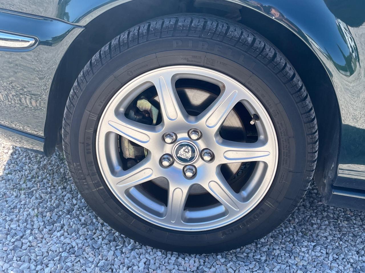 Jaguar X-Type 2 litri V6 24V cat Executive