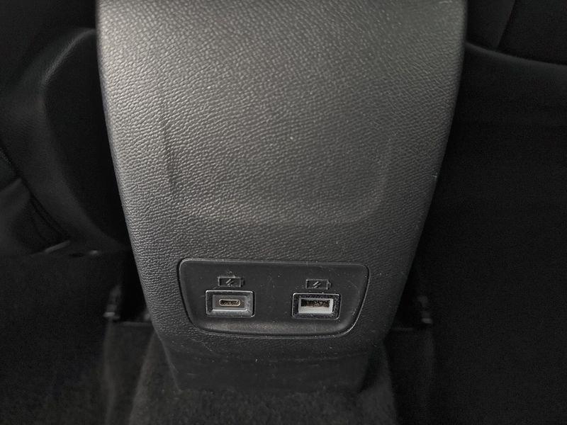 Peugeot 208 GT Hybrid 136 e-DCS6 auto