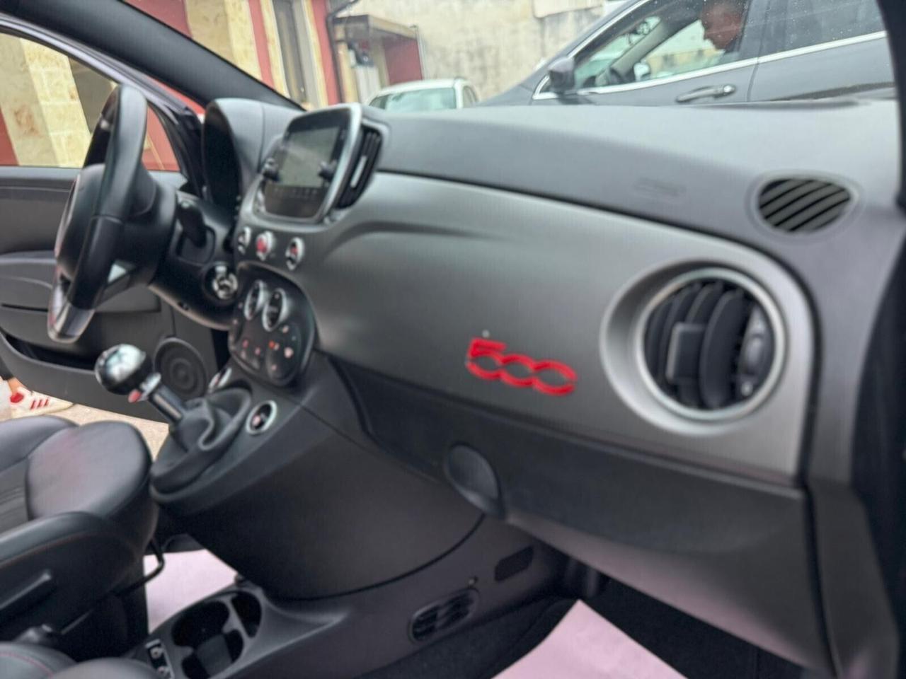 Fiat 500 1.0 Hybrid Sport cockpit tetto