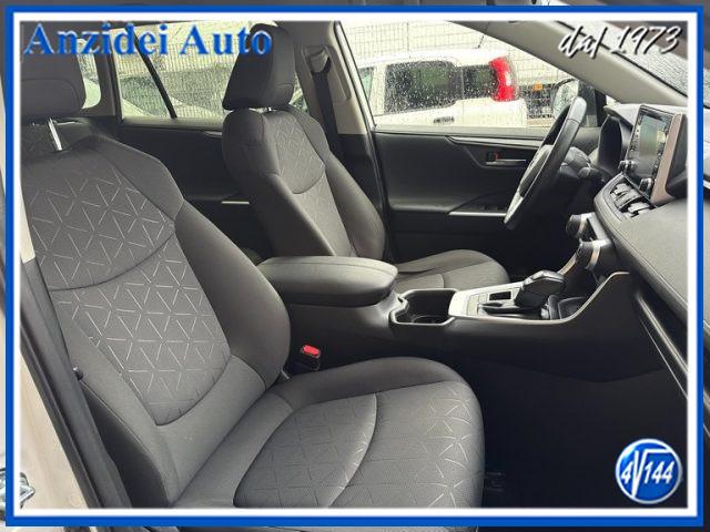 TOYOTA RAV 4 MY23 RAV4 2.5 Hybrid HV (218CV) E-CVT 2WD Business