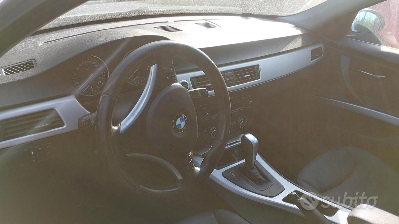 Bmw 330 330d cat Touring Eletta
