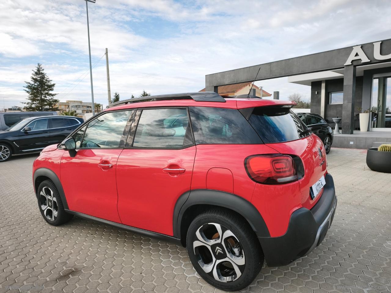 CITROEN C3 Aircross PureT. 110 S&S Shine