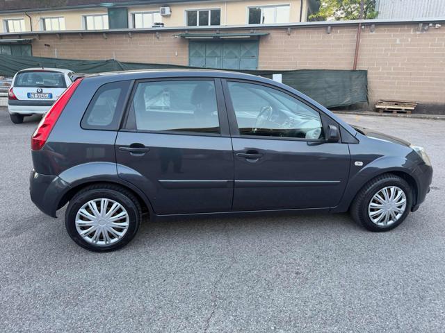FORD Fiesta 1.2 16V 5p. Ghia senza nessun lavoro da fare