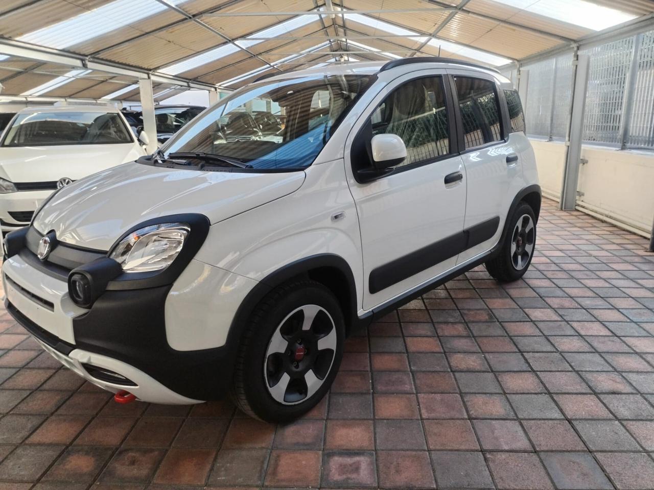 Fiat Panda Cross 1.0 FireFly S&S Hybrid