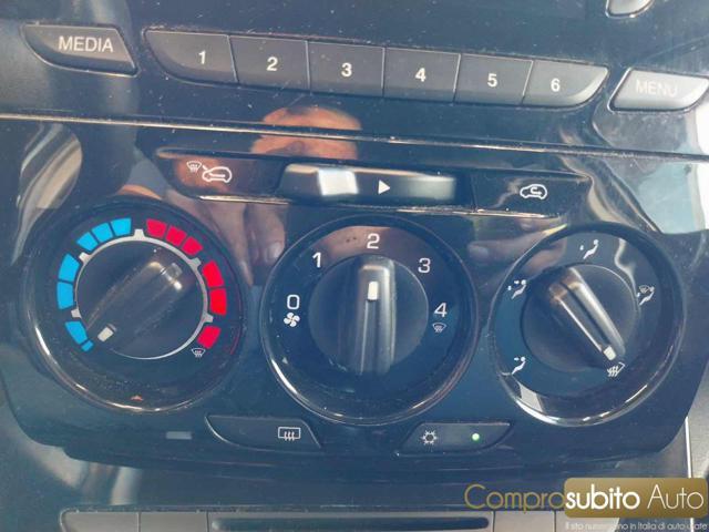 LANCIA Ypsilon 1.2 69 CV 5 porte Gold
