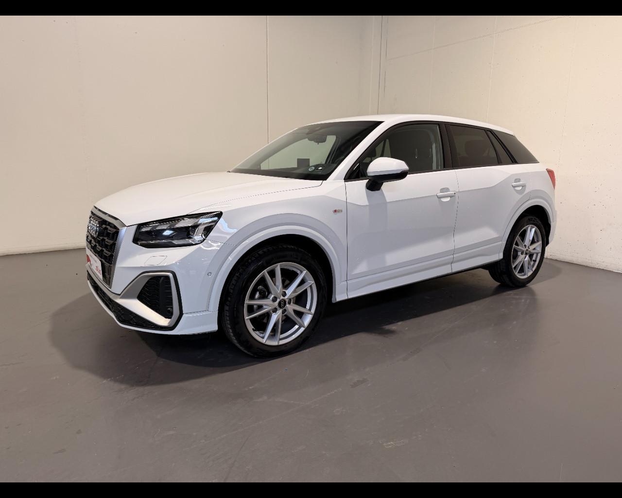 AUDI Q2 35 TFSI S-TRONIC S-LINE EDITION