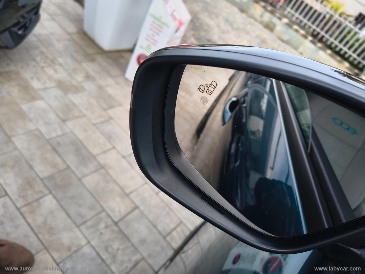 FIAT 600 Hybrid MHEV La Prima