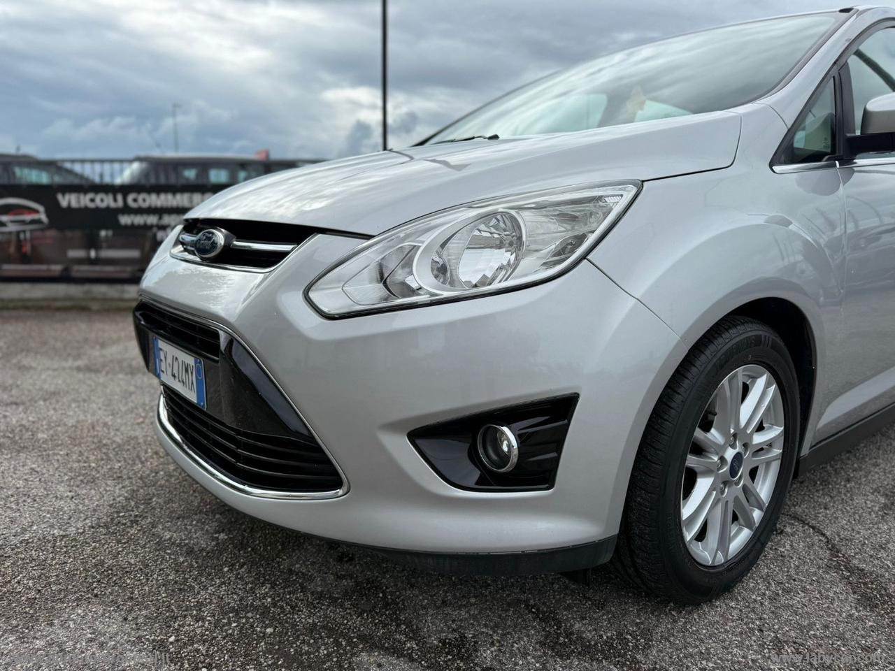 FORD C-Max 1.6 TDCi 115 CV Titanium Business