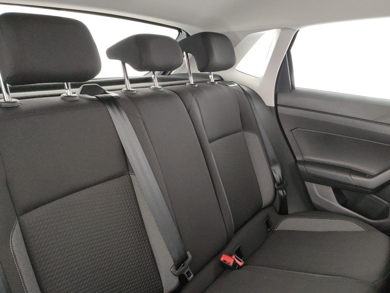 Volkswagen Polo 1.0 life 80cv
