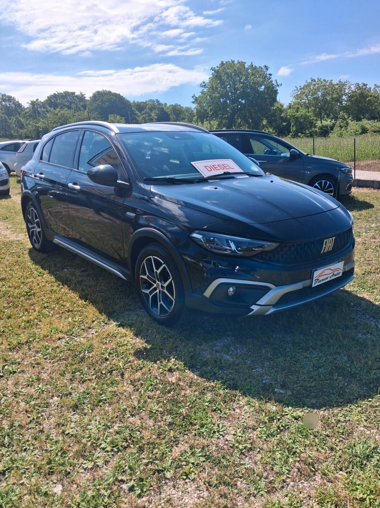 Fiat Tipo 1.6 Mjt S&S 5porte Cross