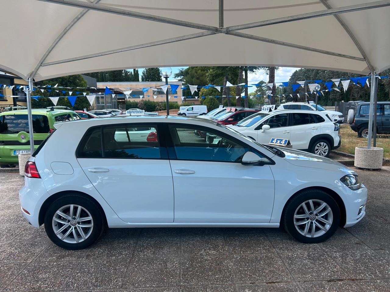 " DA VETRINA " Volkswagen Golf 1.6 TDI 115CV DSG 5p. Business