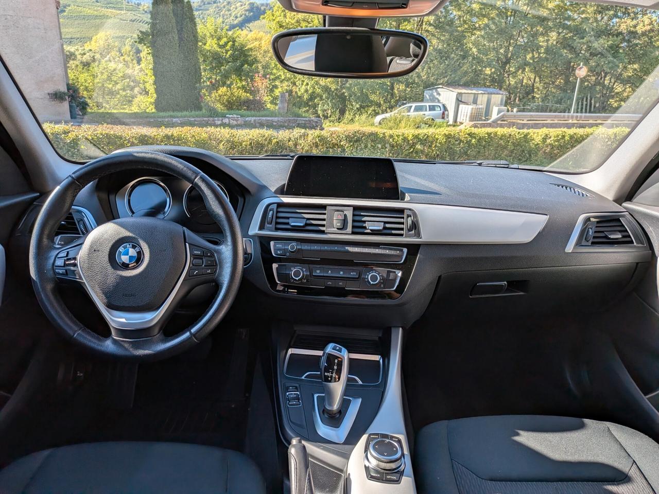 BMW F20 116D Steptronic 116CV