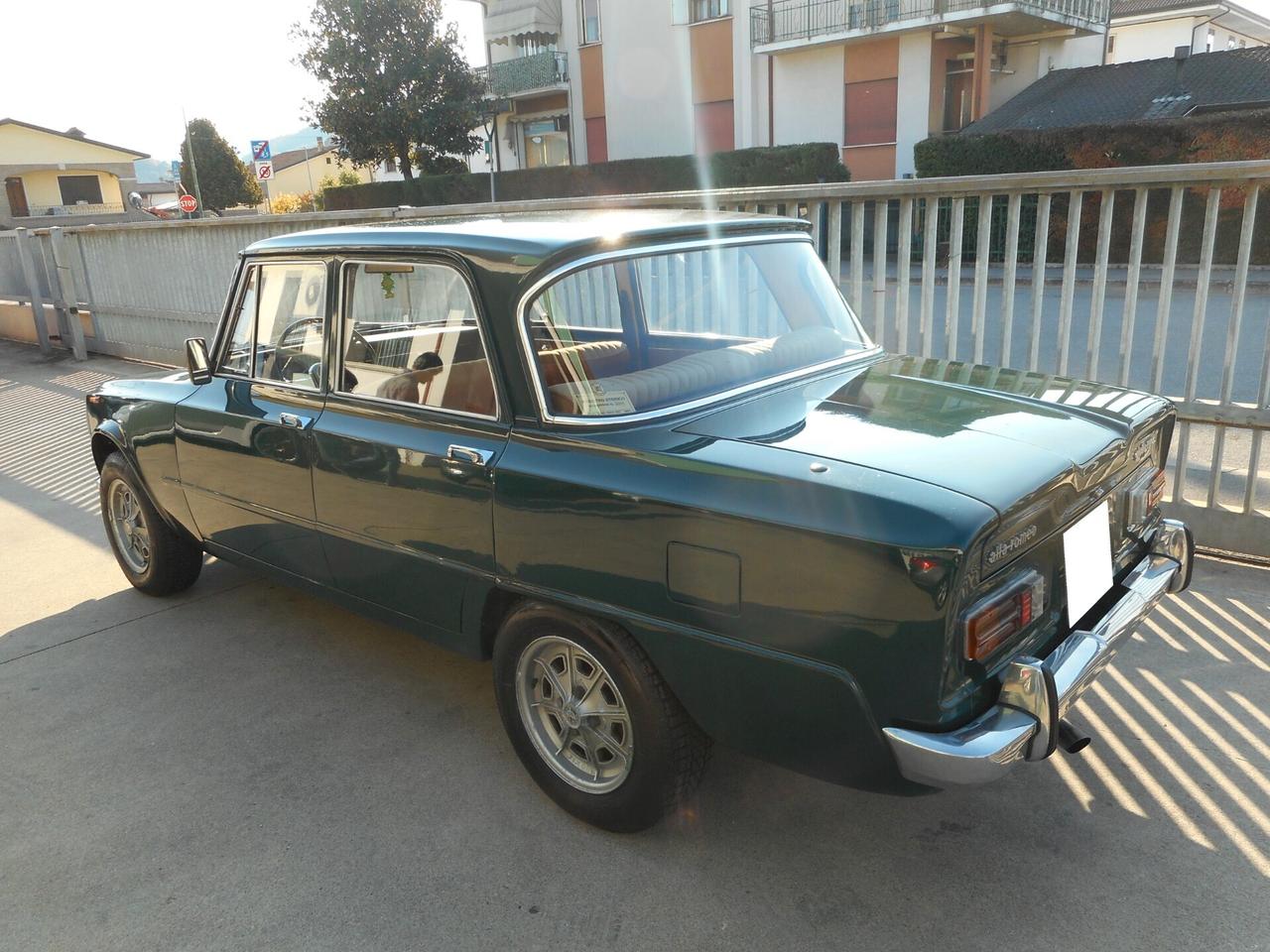 Alfa Romeo Giulia 1300