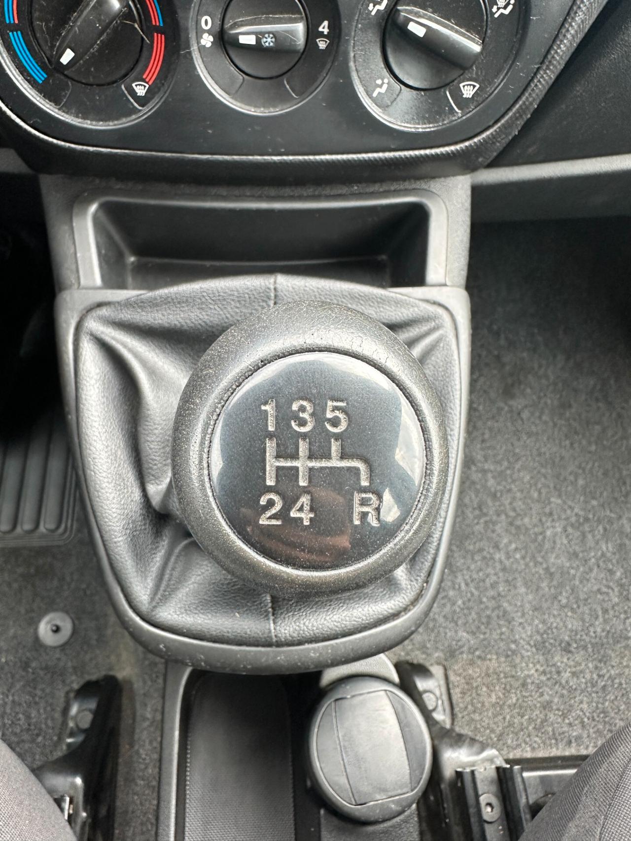 Fiat Qubo 1.4 8V 77 CV Active Natural Power
