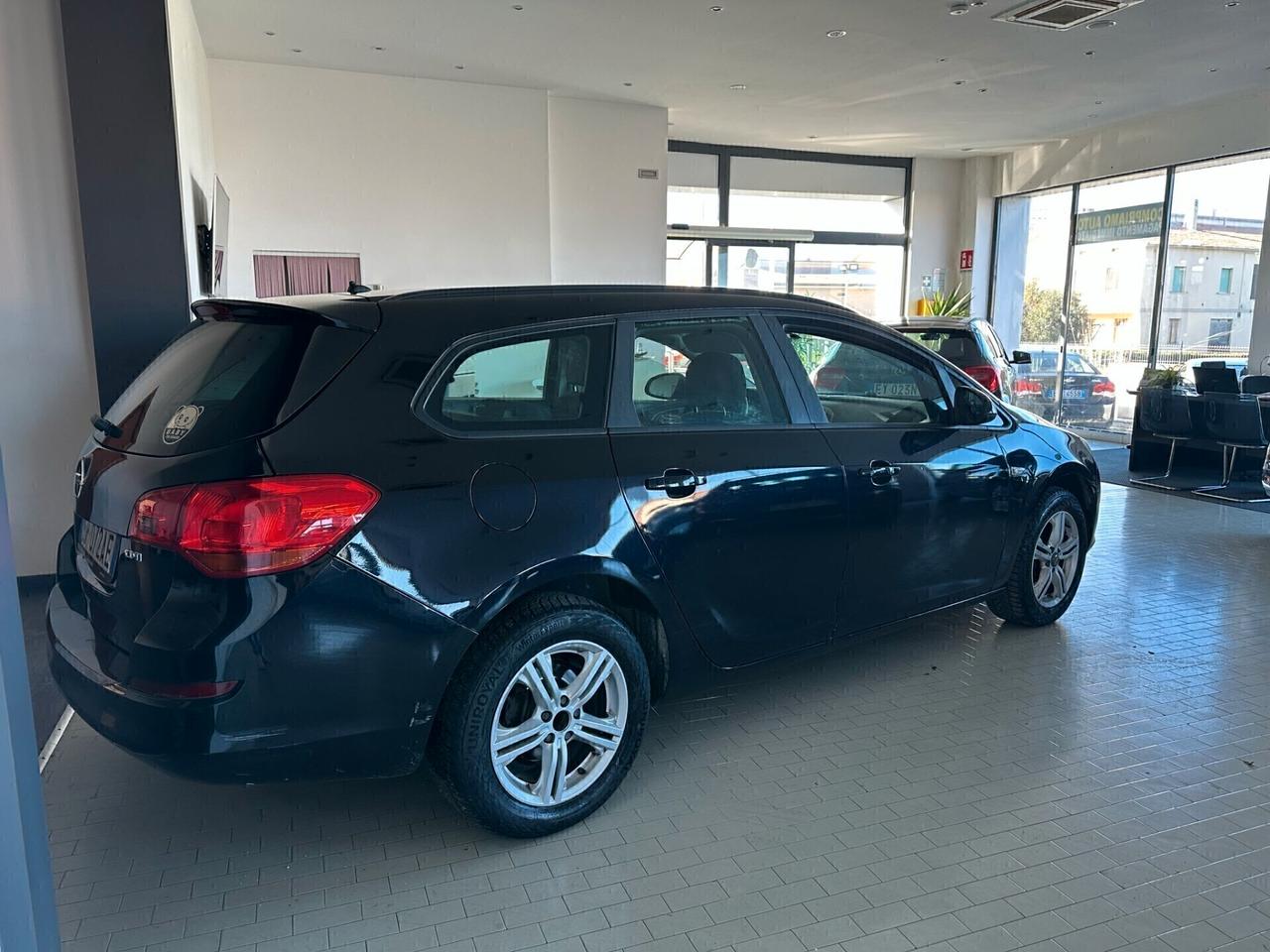 Opel Astra 1.4 Turbo 120CV Sports Tourer Cosmo