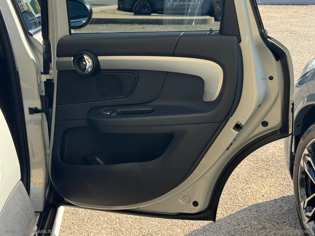 MINI Mini Cooper D Countryman ALL4 Aut.ESSENTIAL TELEC POST FARI
