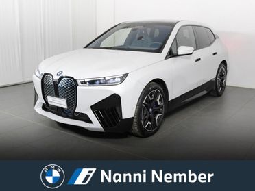 BMW iX 50 pacchetto sportivo xDrive