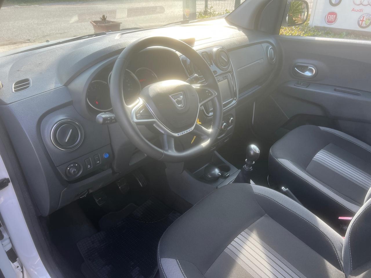 Dacia Lodgy STEPWAY 1.5dCi 110CV 7 POSTI-2018