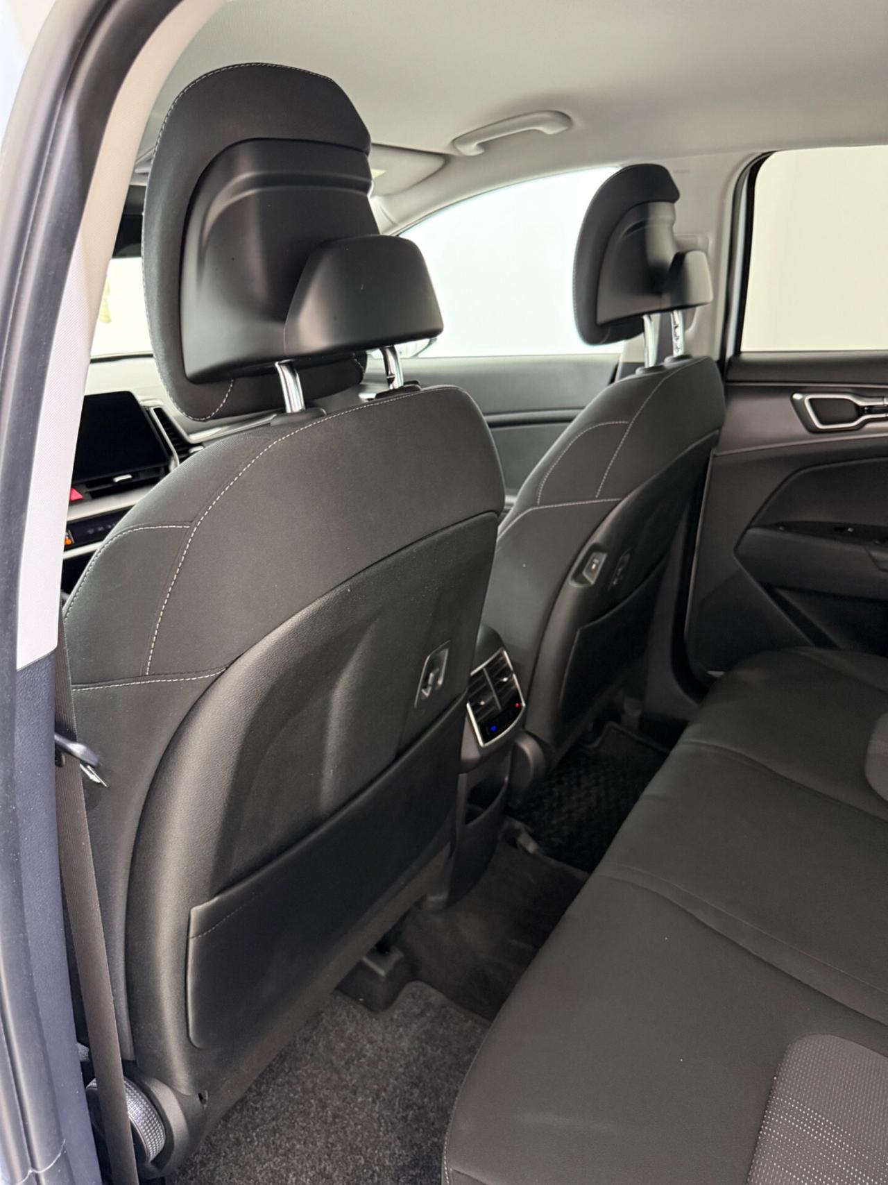Kia Sportage 1.6 TGDi HEV AT GT-line Plus